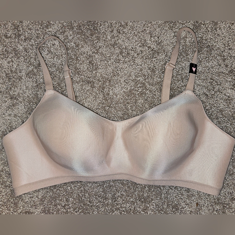 Seamless Comfort Bra From VS
